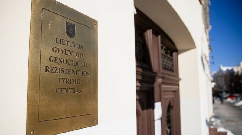 Lietuvos gyventojų genocido ir rezistencijos tyrimo centras praneša, kad Jūžintuose, Rokiškio raj., rasti šešių laisvės kovotojų palaikai.