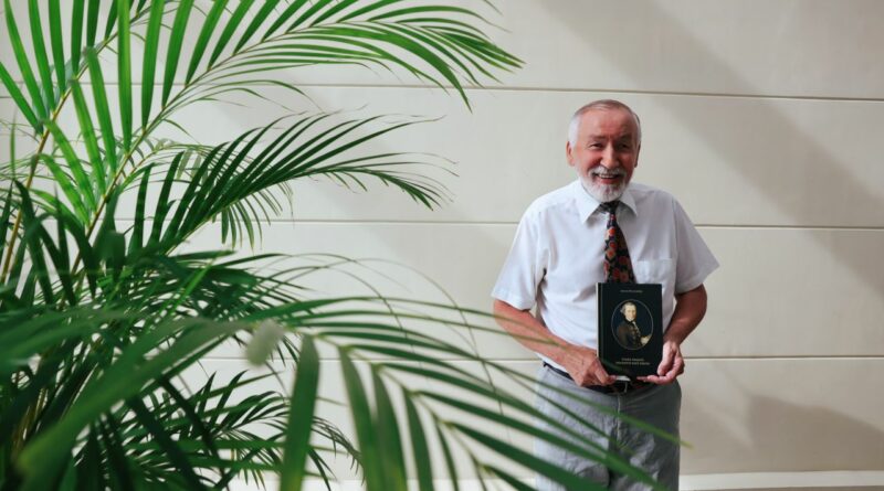 Pedagogas, istorikas, rašytojas, daugiau kaip 25 knygų autorius Juozas Brazauskas jau daugiau nei keturis dešimtmečius formuoja mūsų istorinę atmintį.