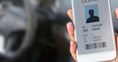 Europos Parlamentas priėmė naujas vairuotojo pažymėjimų taisykles, kuriomis siekiama pagerinti kelių eismo saugą ir sumažinti eismo įvykių, per kuriuos ES kasmet žūsta apie 20 tūkst. žmonių, skaičių.