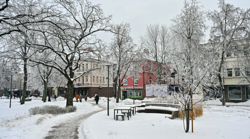 Yra miesto vietų, kurios, rodos, gyvena savo gyvenimą. Keičiasi laikai, valdžios, pavadinimai, o jos lieka – stebinčios, menančios ir kaupdamos istorijas.
