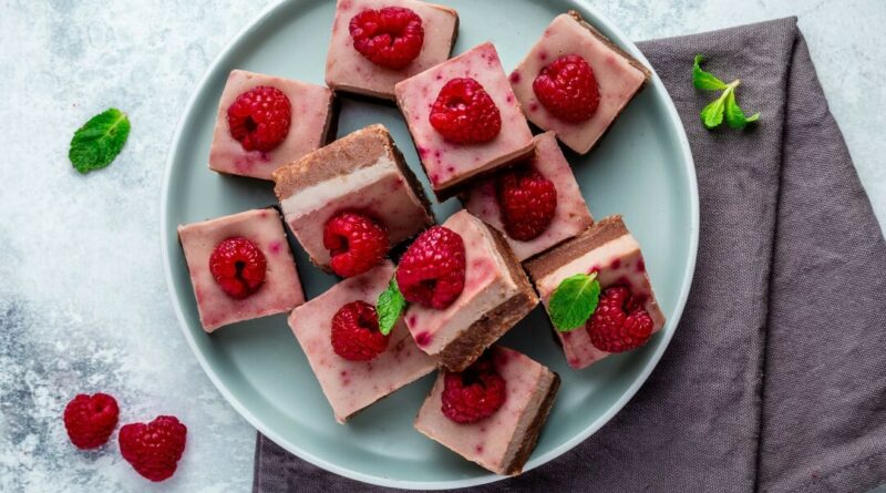 Desertai be miltų sukurti tiems, kurie mėgsta saldumynus ir kepinius, tačiau dėl tam tikrų priežasčių negali sau leisti mėgautis klasikiniais skanėstais.