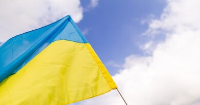 Oficiali  paramos Ukrainai platforma „UNITED24“, lietuvių įkurta pasaulinė pinigų pervedimo bendrovė „TransferGo“ ir skaitmeninių mokėjimų lyderė „Visa“ Europoje pradeda bendrą paramos kampaniją „Kiekvienas pervedimas svarbus“.