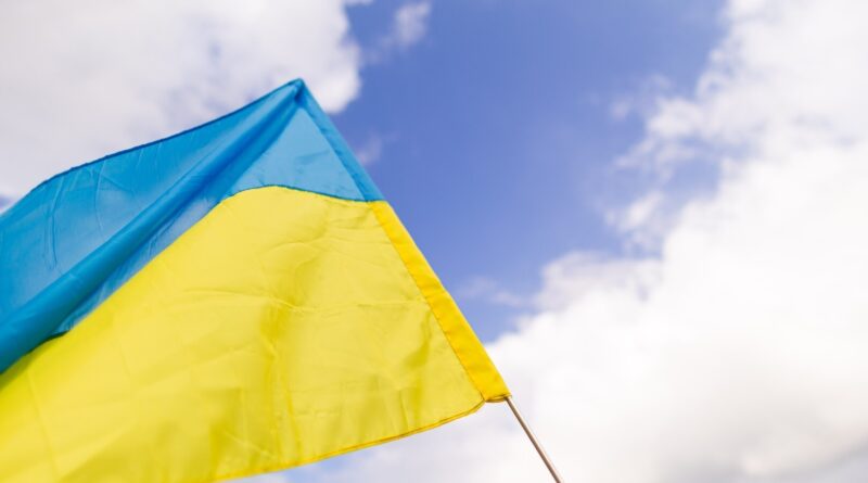 Oficiali  paramos Ukrainai platforma „UNITED24“, lietuvių įkurta pasaulinė pinigų pervedimo bendrovė „TransferGo“ ir skaitmeninių mokėjimų lyderė „Visa“ Europoje pradeda bendrą paramos kampaniją „Kiekvienas pervedimas svarbus“.