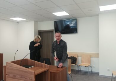 Nauju smurtiniu išpuoliu įtariamo verslininko Daikerio teismai vėl pasigailėjo