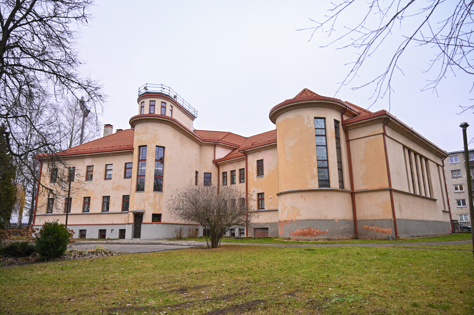 Švč. Mergelės Marijos Nekaltojo Prasidėjimo koplyčia ir marijonų vienuolyno kompleksas Marijonų gatvėje. P. ŽIDONIO nuotr.