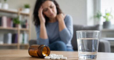 Ibuprofenas malšina skausmą, bet kas nutinka vartojant jį savaitėmis?