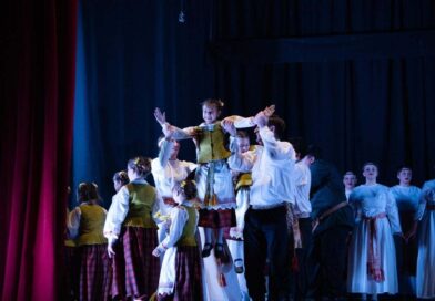 Už 12 tūkstančių kilometrų nuo Lietuvos – gyvos lietuviško šokio tradicijos