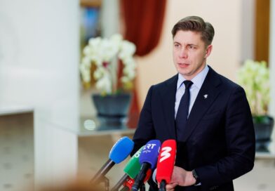 Lietuvos socialdemokratų partijos (LSDP) pirmininkas Mindaugas Sinkevičius sako, kad jei jo vadovaujamos politinės jėgos atstovai Seime nepalaikytų siūlymo supaprastinta tvarka panaikinti buvusio premjero Gintauto Palucko teisinę neliečiamybę, užsitrauktų didžiulį jo nepasitenkinimą.