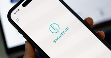 Nuo spalio 1 dienos „Smart-ID“ paskyros Lietuvoje nebebus galima registruoti naudojant asmens tapatybės kortelę ir kortelių skaitytuvą.